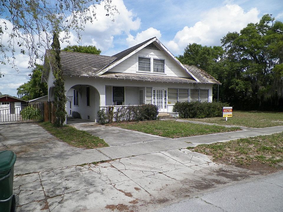 1st image of 321 Avenue B NE Unit B