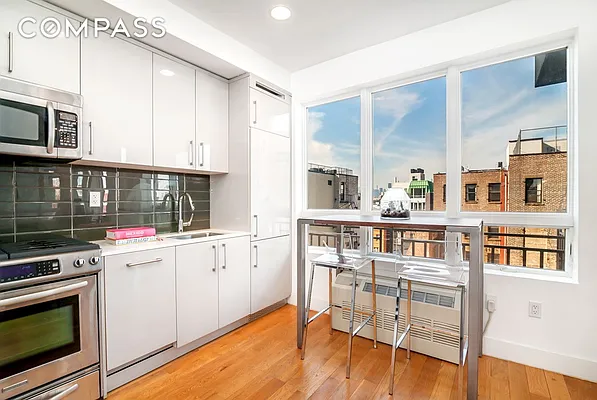 Rented by Compass | media 2