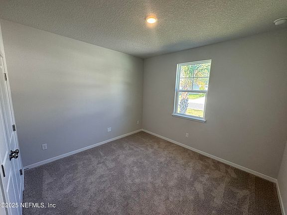 3rd image of 1709 ST PAUL Avenue