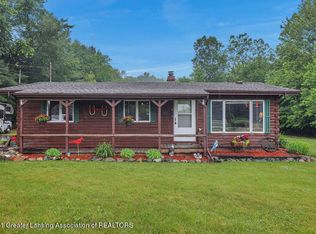 10571 N Royston Rd, Grand Ledge, MI 48837