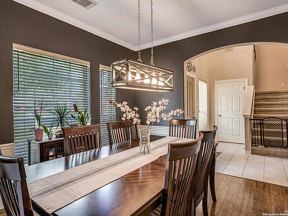 5th image of 21711 Beaver Bend Ct