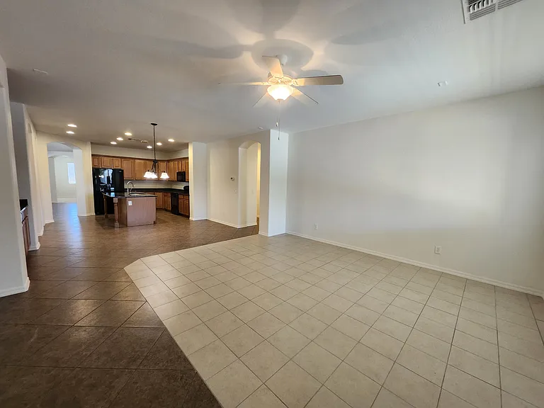 139 W Leatherwood Ave — Photo 8