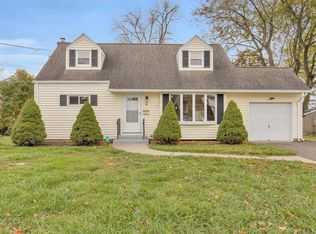 56 Renee St, Bristol, CT 06010