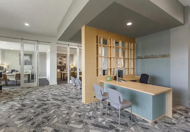 Bell South Lamar — Photo 13