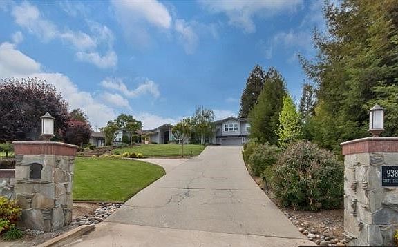 Private Driveway