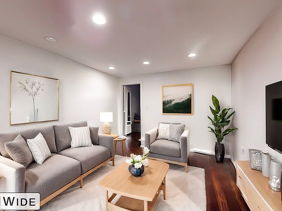 2nd image of 347 E 51st St APT 1B