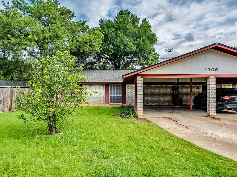 1306 Glenda Dr #A — Photo 25