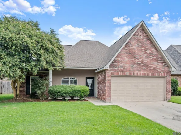 10139 Angela Dr, Denham Springs, LA 70706