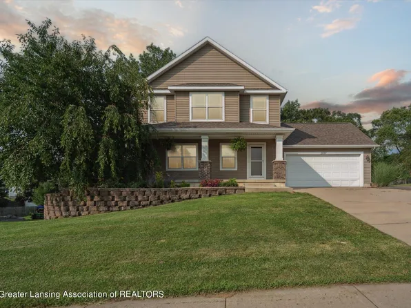 3257 E Crandell Dr, Charlotte, MI 48813