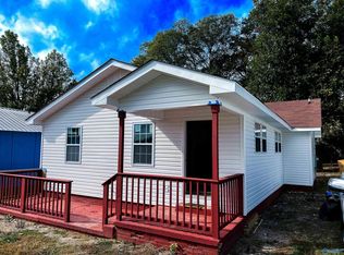 1217 Wilbanks Ave, Gadsden, AL 35903