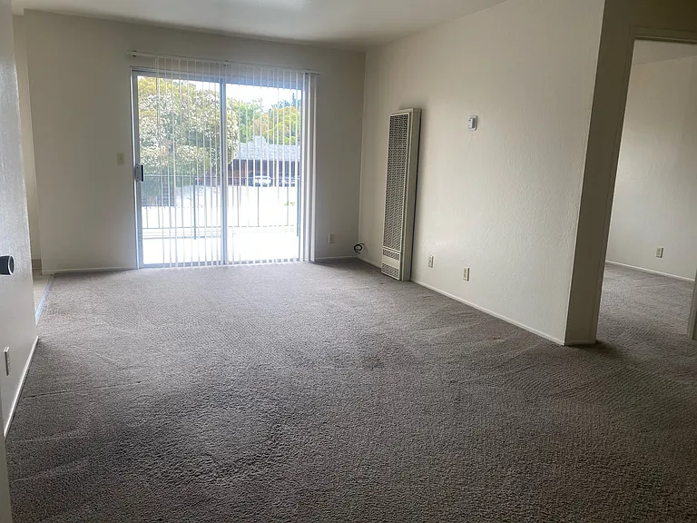 Capitola Hill Apartments — Photo 6