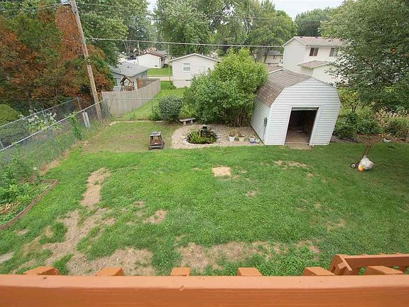 3rd image of 1934 Bristol Dr