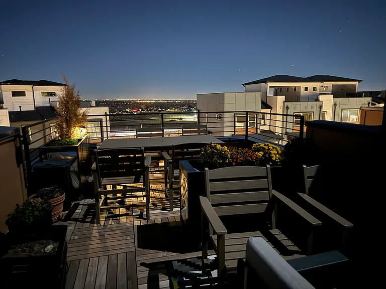 750 Josephine Way — Photo 31