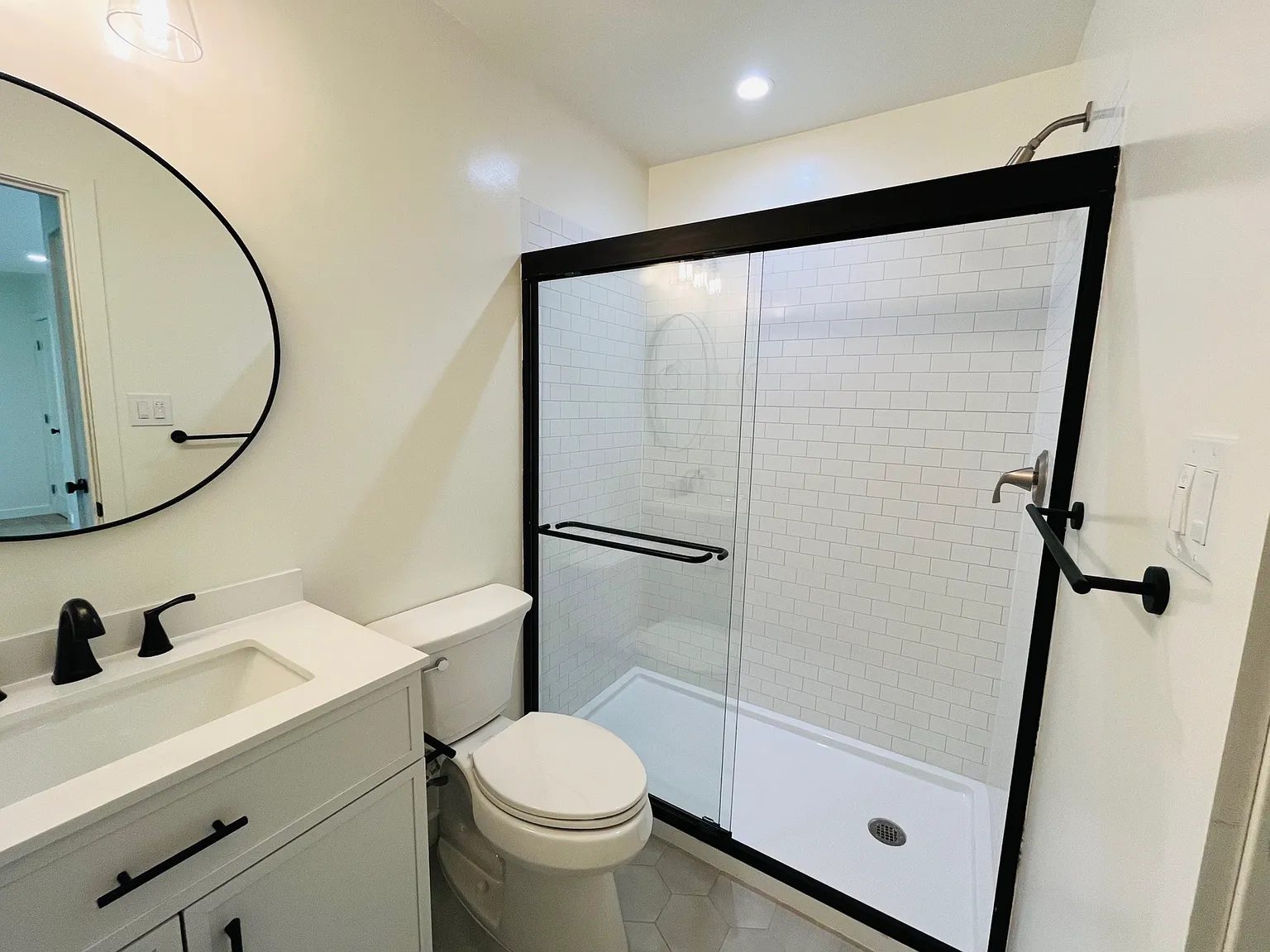 529 W. Victoria - 1236 San Pascual — Photo 4