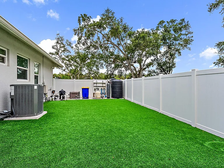 12955 SW Kanner Hwy — Photo 86