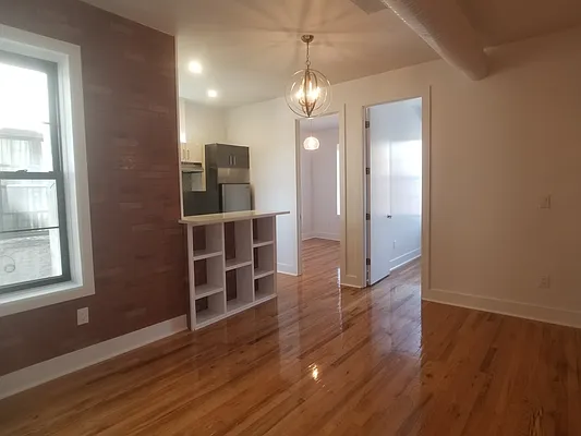 Rented by Corcoran | media 21