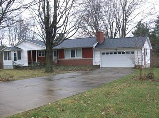 1760 Garwood Dr NE, Lancaster, OH 43130