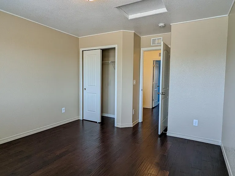 7724 Stetson Highlands Dr — Photo 15