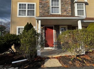 63 Ridge View Cir #A, East Stroudsburg, PA 18302