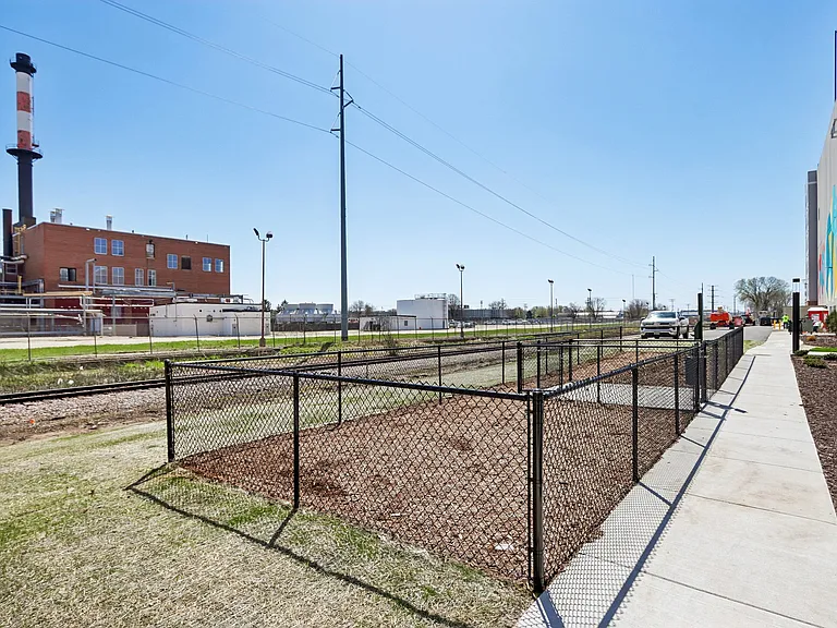 The View at Huxley Yards — Photo 29