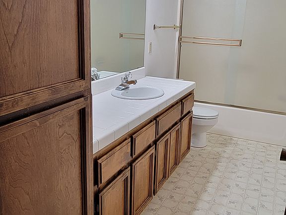 5th image of 5603 W Damsen Ave