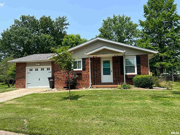 2nd image of 2114 W Partridge Ln