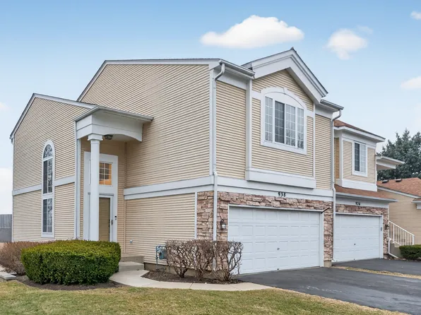 938 Mesa Dr, Elgin, IL 60123