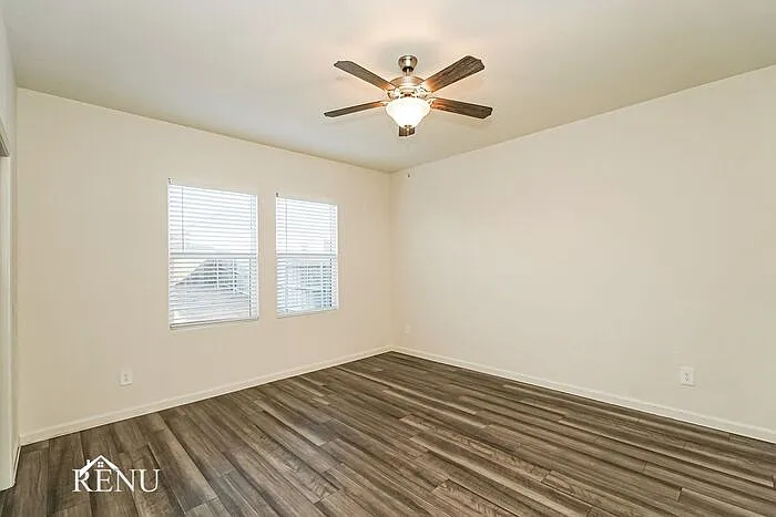1744 Escondido Dr — Photo 12