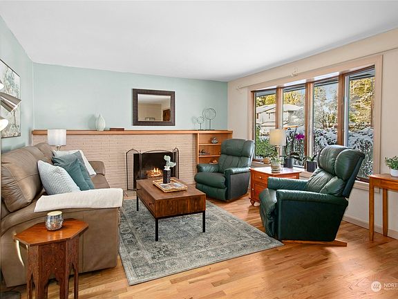 5th image of 1705 146th Avenue SE