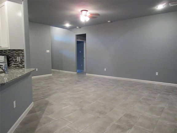 5th image of 5523 Cedarburg Dr