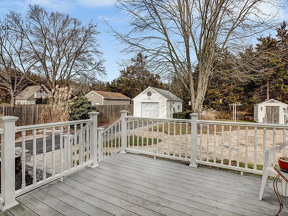 014_Deck View