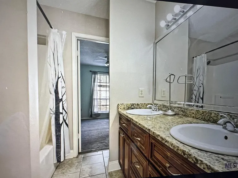 1712 Brightside Dr #B — Photo 3