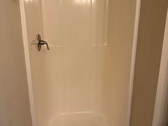 5th image of 10389 Redmond Dr
