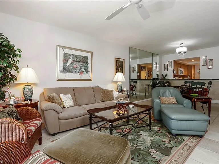 505 Lake Louise Cir #101 — Photo 6