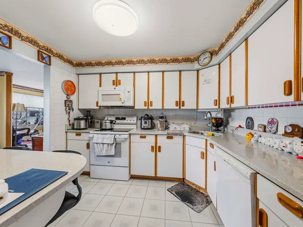 2025 Grand Ave #H3, North Bergen, NJ 07047