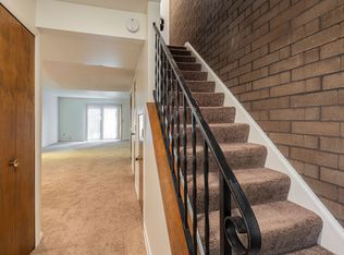 Cambridge Court Townhomes, Elyria, OH 44035