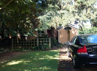 2575 8th Ave W, Seattle, WA 98119