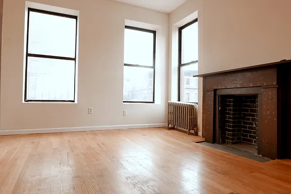 Rented by JK Dansar Corp | media 4