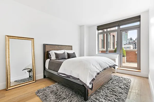 Rented by Compass | media 19