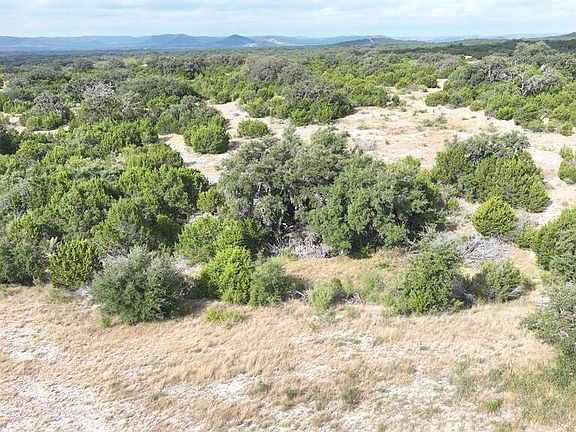 4th image of 2 Trees Ranch Rd #337