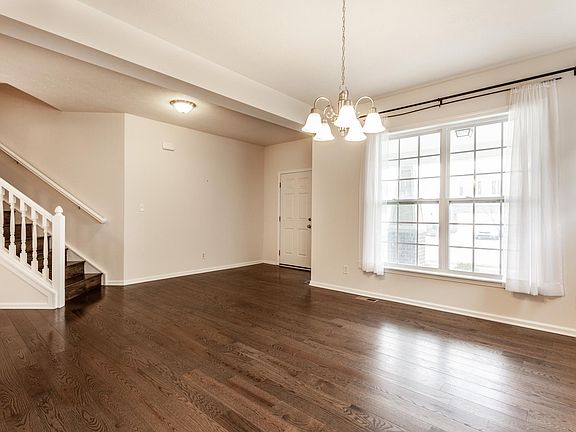 4th image of 6263 Sugar Maple Dr