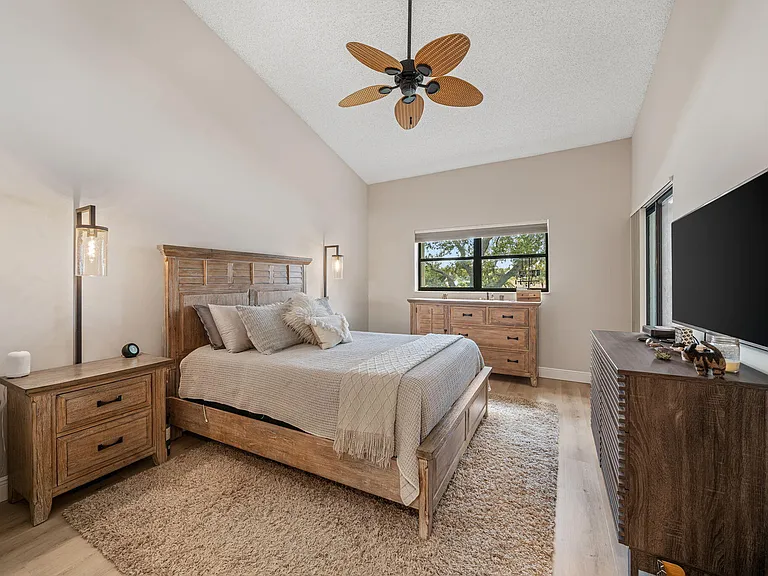 3006 Black Oak Ct #3006 — Photo 15