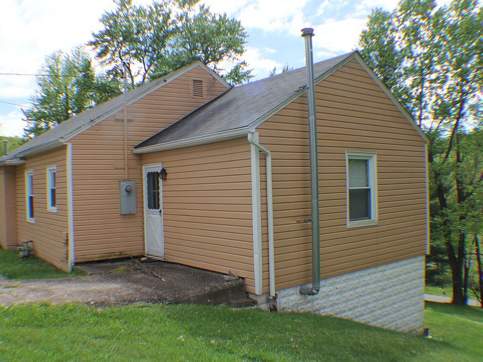 1st image of 12 Evans Hts