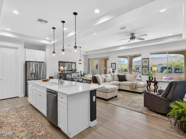 16925 W EARLL Drive W, Goodyear, AZ 85395