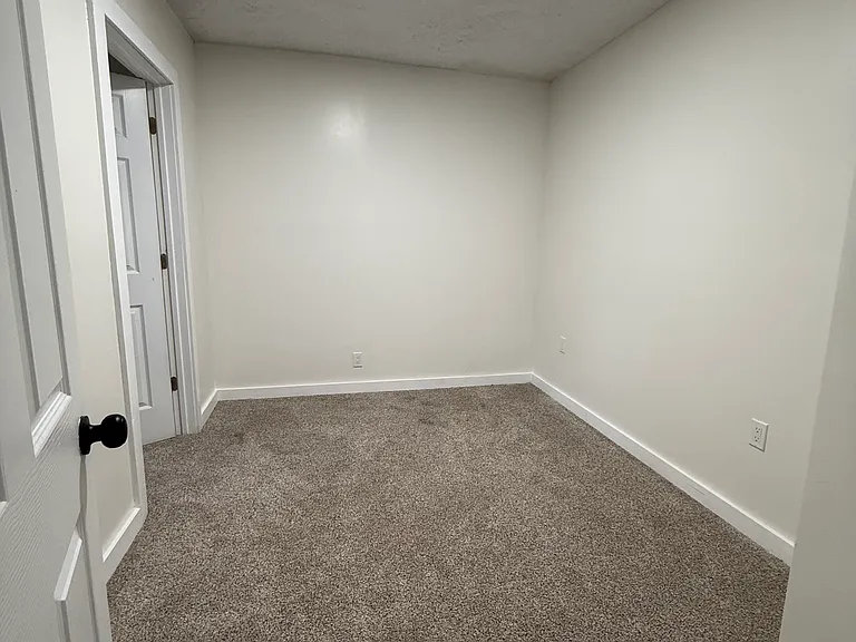 124 Arthur Ave — Photo 10