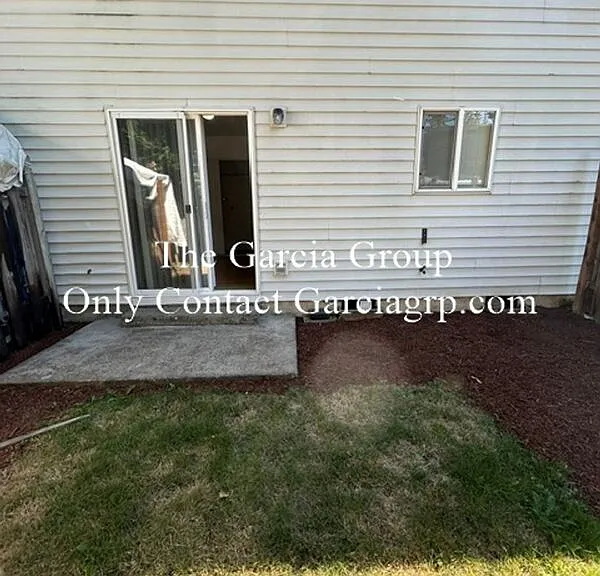 12812 E Burnside St — Photo 19