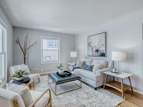 3rd image of 5856 Wentworth Ave