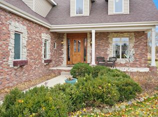 7685 Almor Dr, Verona, WI 53593