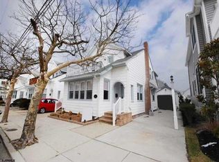 105 N Jasper Ave #A, Margate, NJ 08402