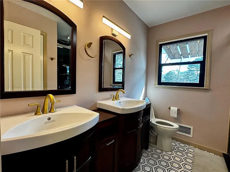 1709 Rangewood Dr SW — Photo 42